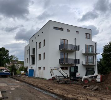 Fasády jsou kompletní